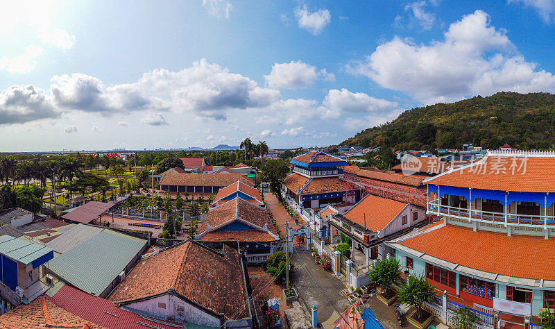 鸟瞰图Nha Lon Long Son房子在巴里亚Vung Tau省，越南